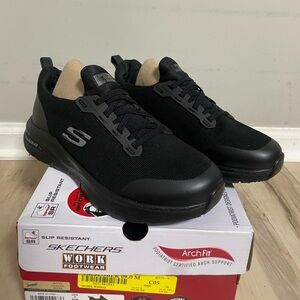 Black Skechers